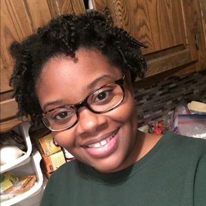 Meet your Posher, Vera